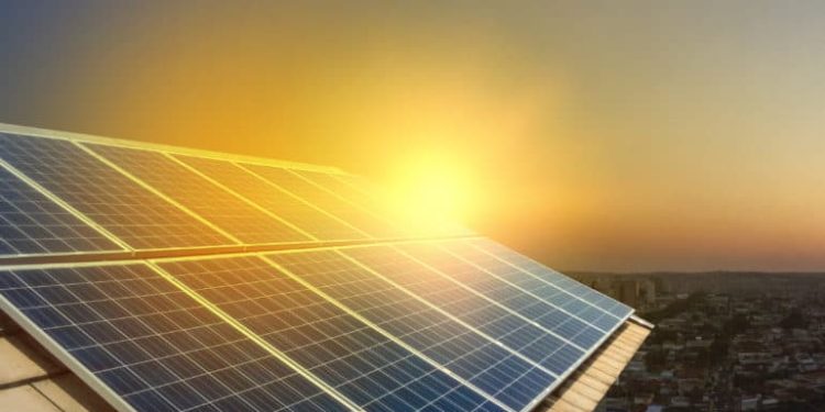 Top-Future-of-Solar-Energy-Reviews-770x513