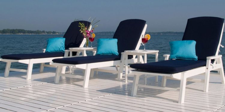 best patio chaise lounges